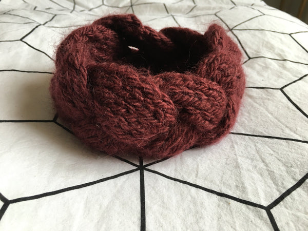Headband tressé bordeaux Marsala